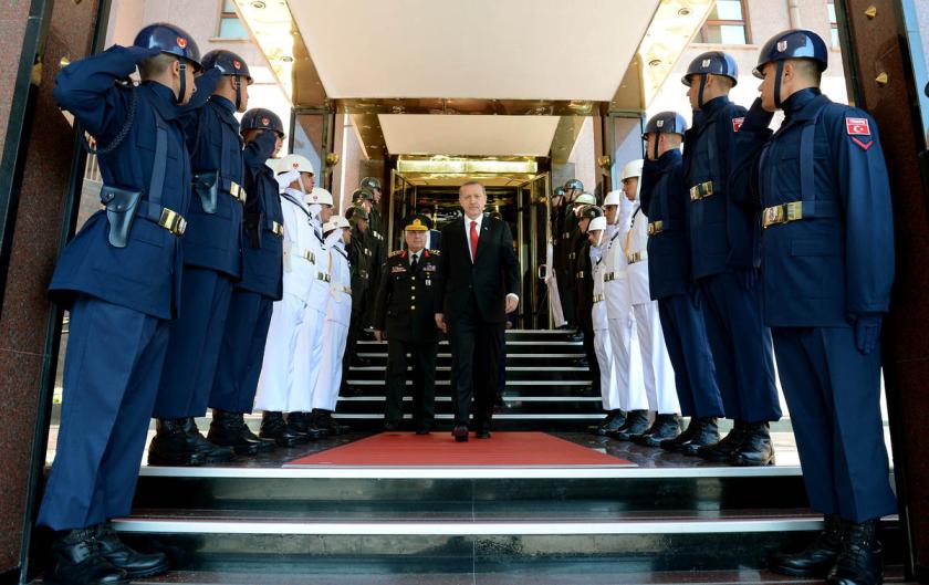 karargah_erdogan_necdet_ozel_873